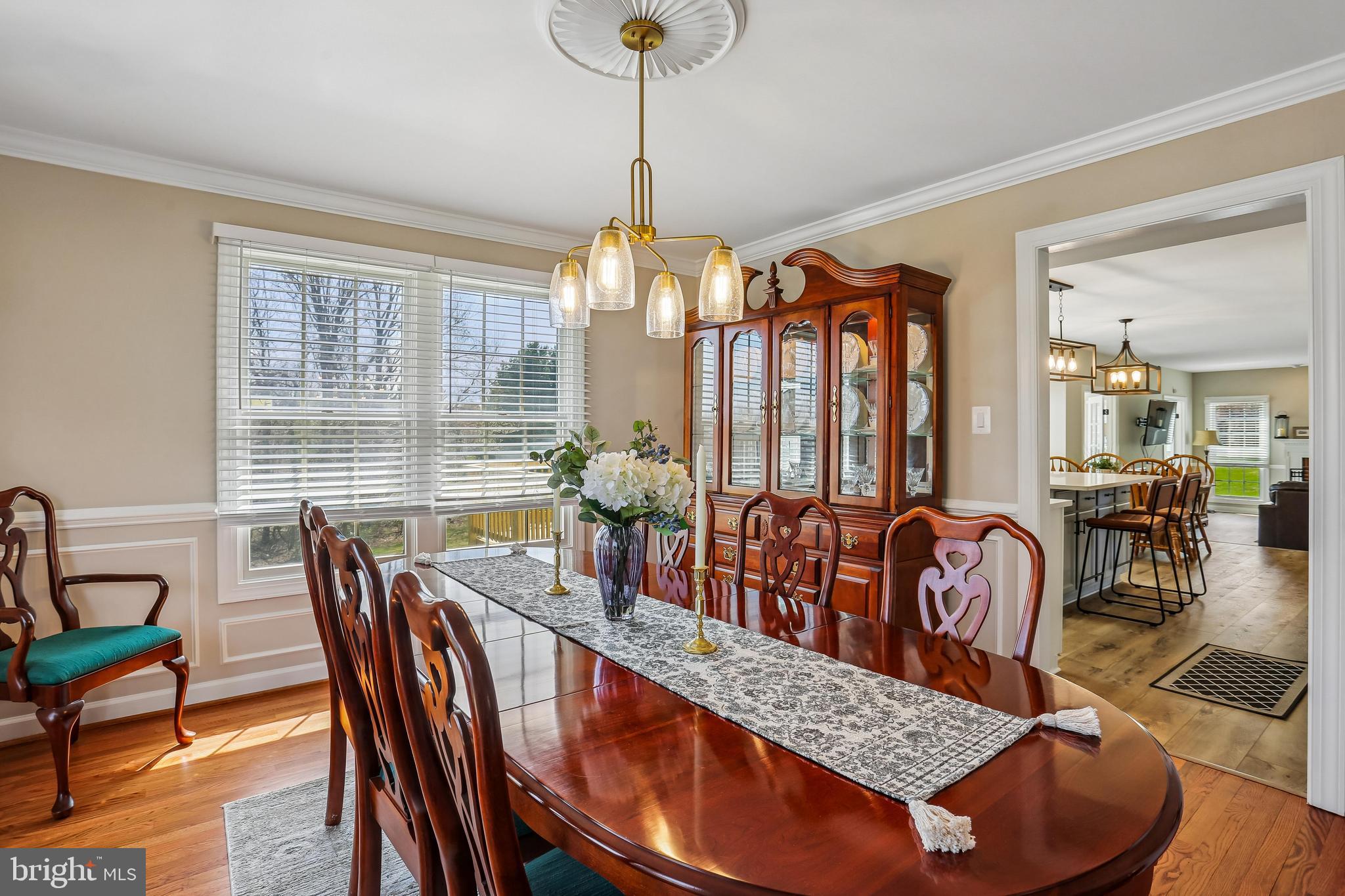 LAYTONSVILLE KNOLLS - Residential