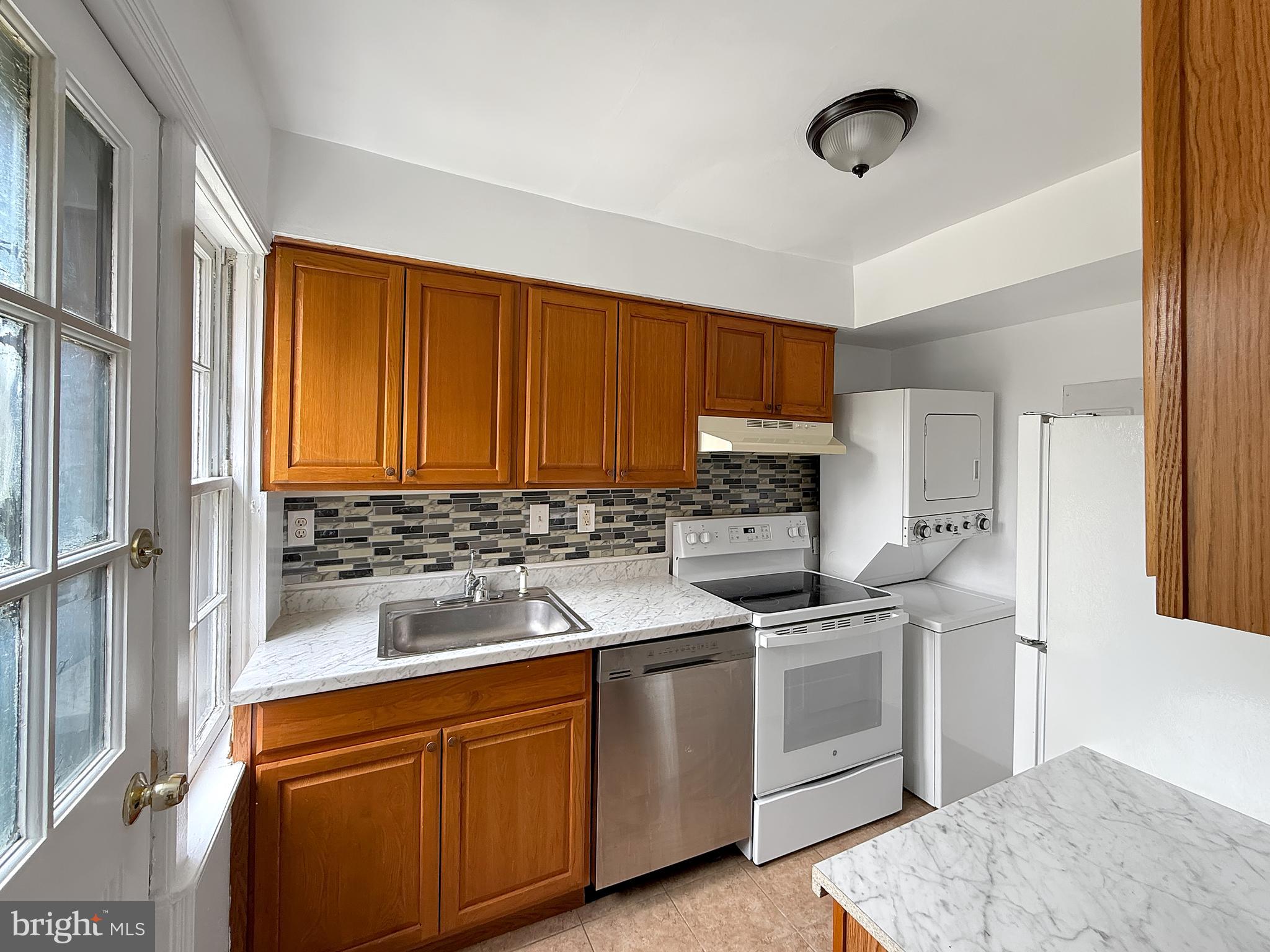 2103 FORT DAVIS STREET SE A