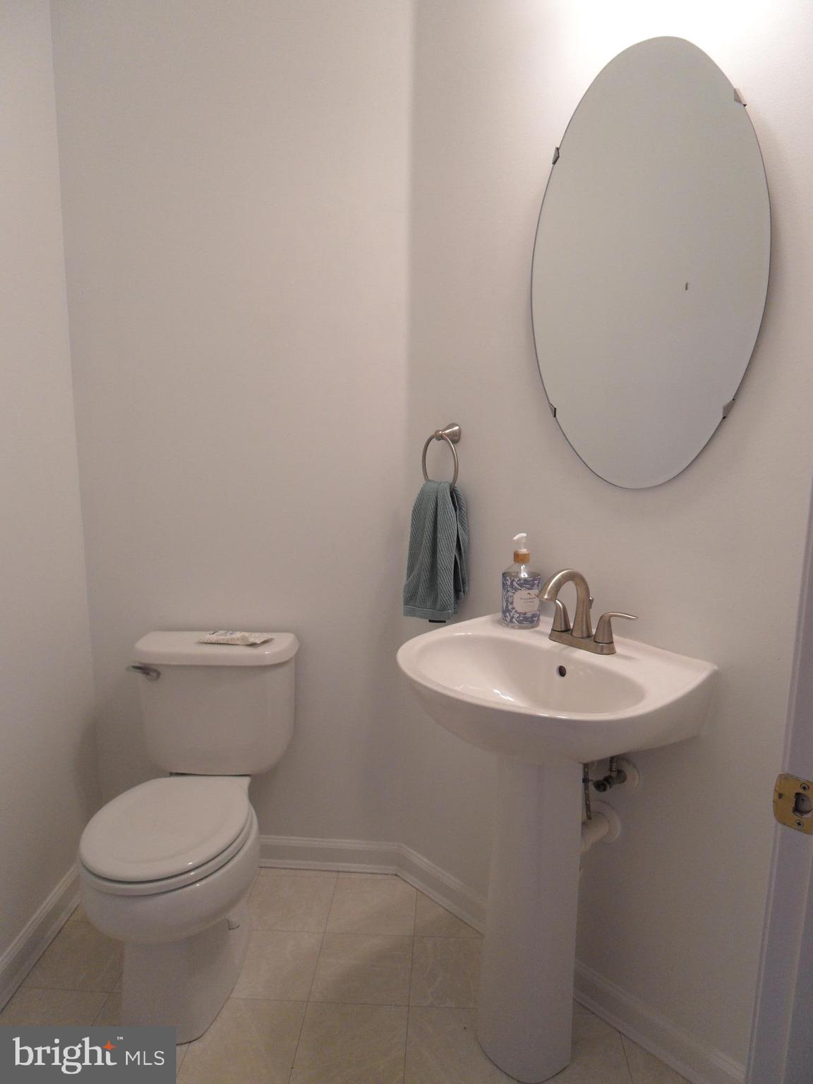 PAPILLON - Residential Lease