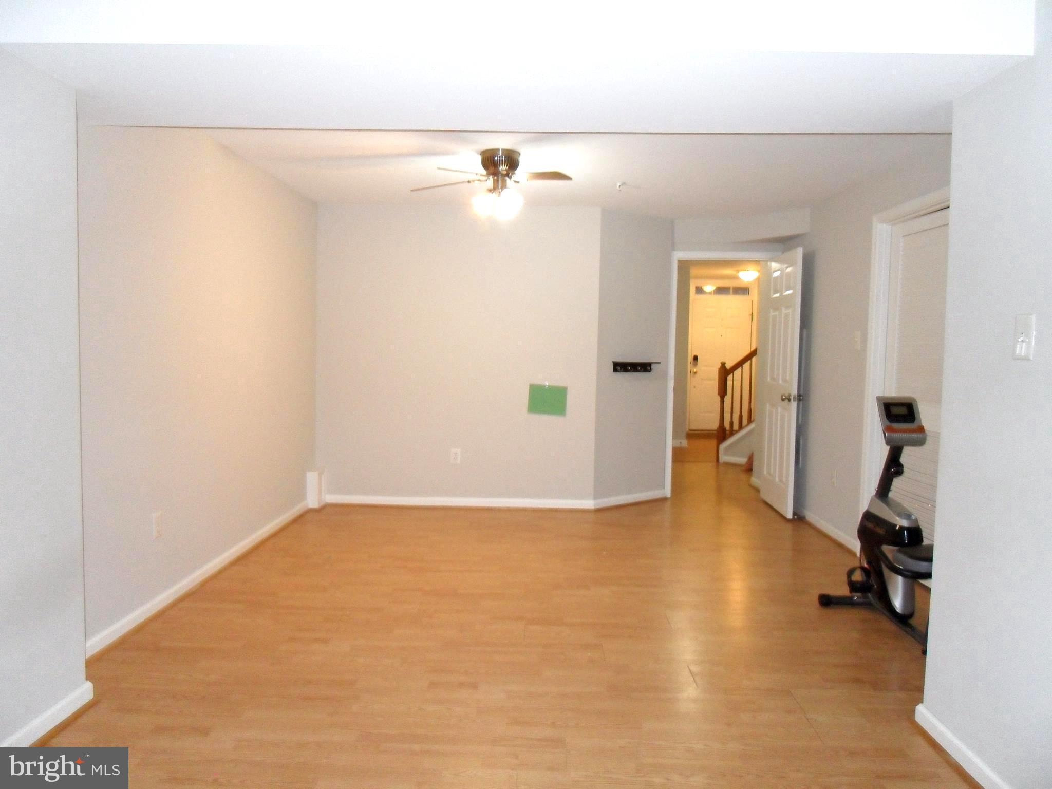 PAPILLON - Residential Lease