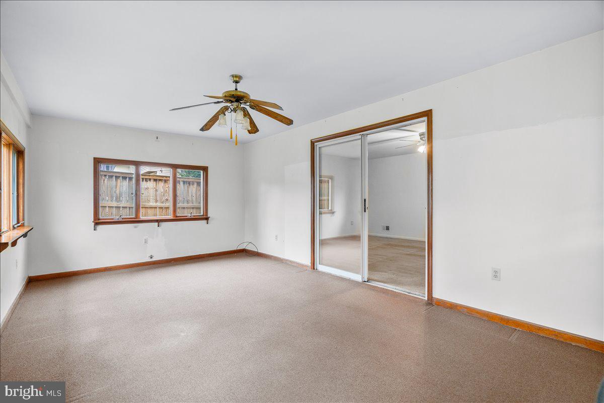 WILLOWCREST - Residential