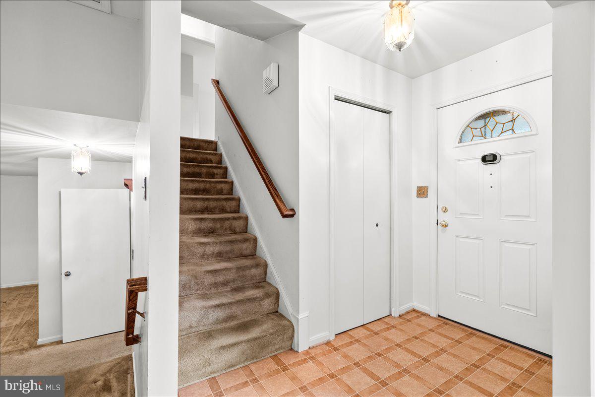 WILLOWCREST - Residential