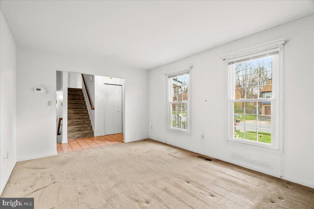 WILLOWCREST - Residential