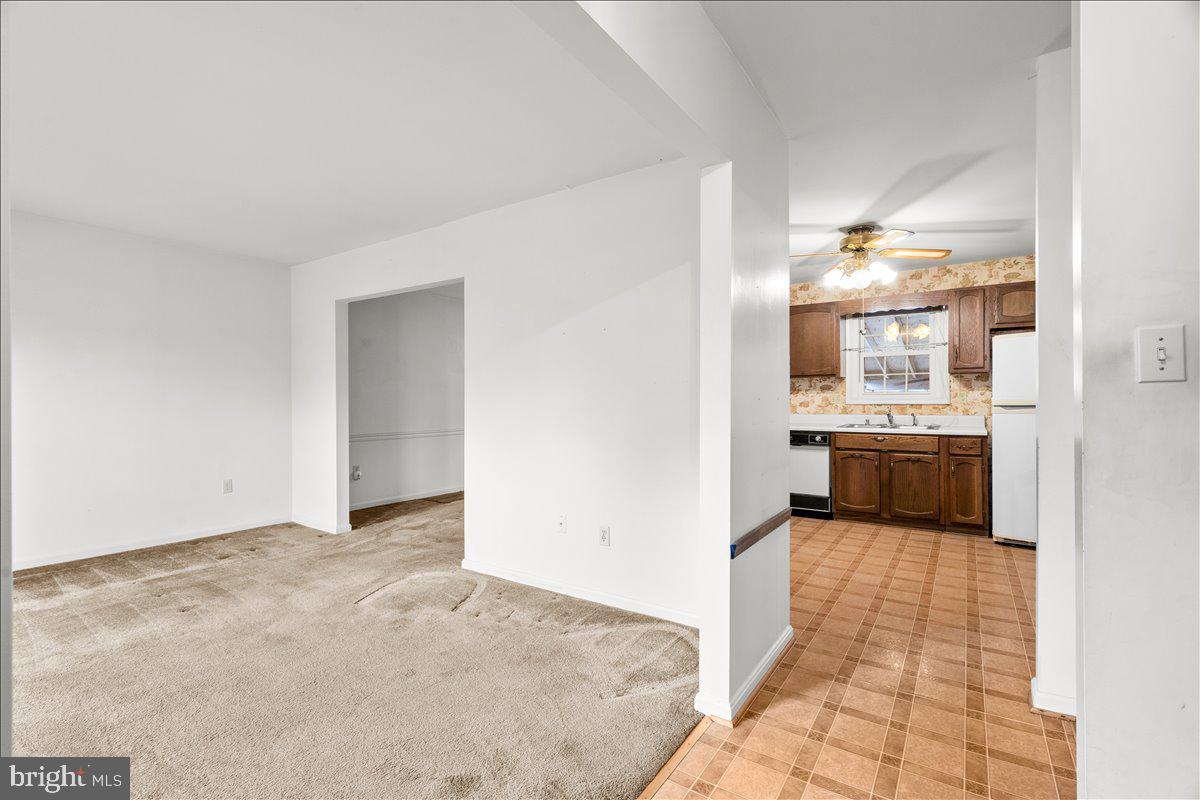 WILLOWCREST - Residential