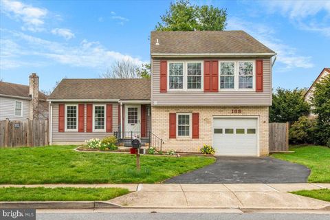 Photo of 183 Stoneybrook Court, FREDERICK, MD 21702 (MLS # MDFR2079406)