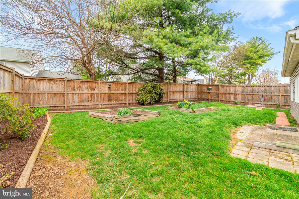 WILLOWCREST - Residential