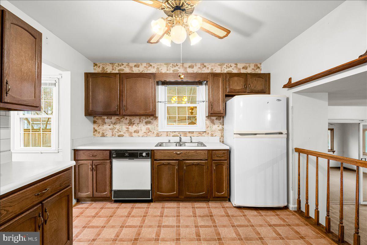 WILLOWCREST - Residential