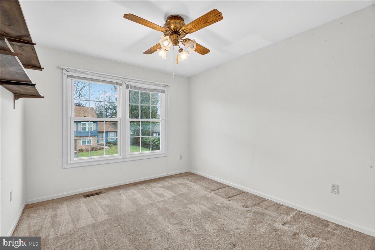 WILLOWCREST - Residential