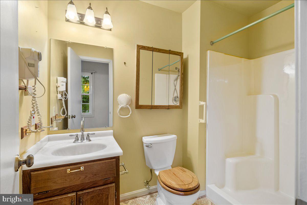 WILLOWCREST - Residential