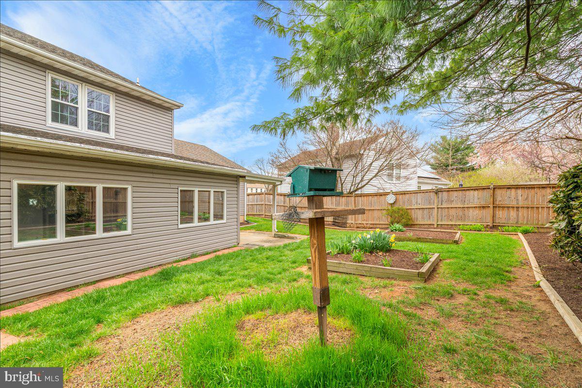 WILLOWCREST - Residential