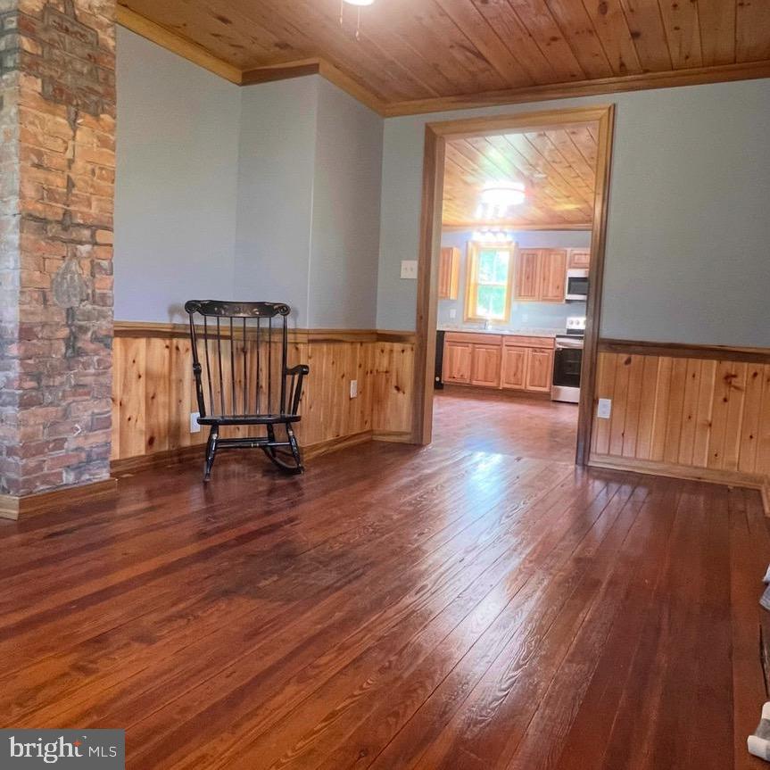 STRASBURG - Residential