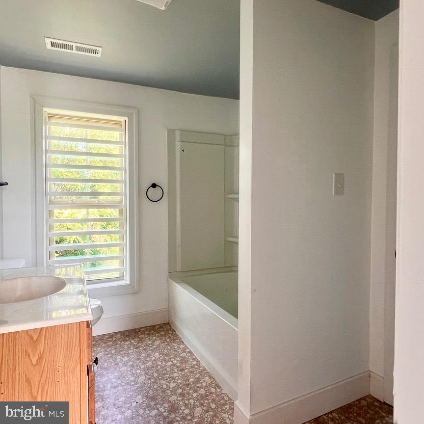 STRASBURG - Residential