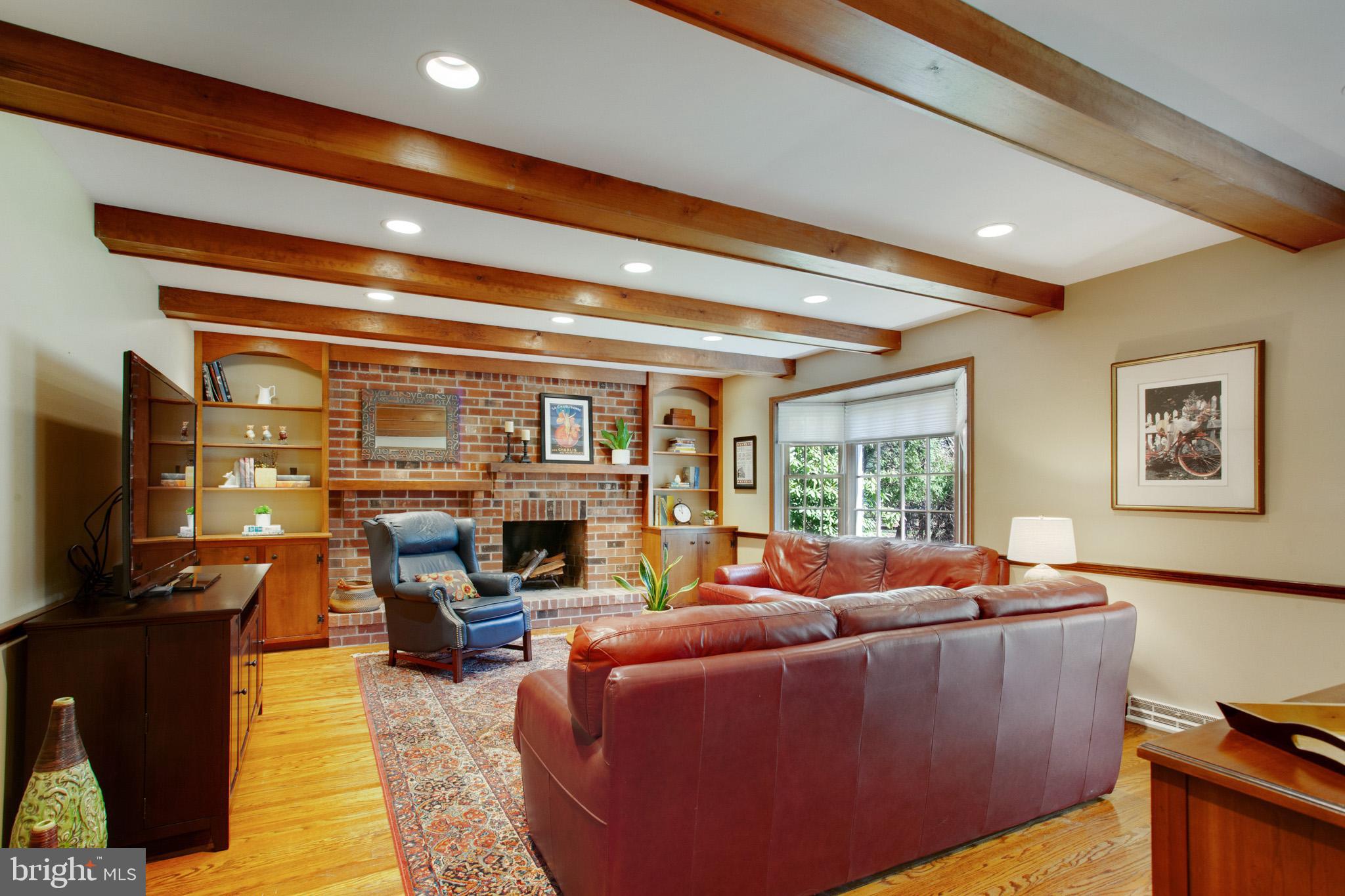 MIRROR LAKE FARMS - Residential