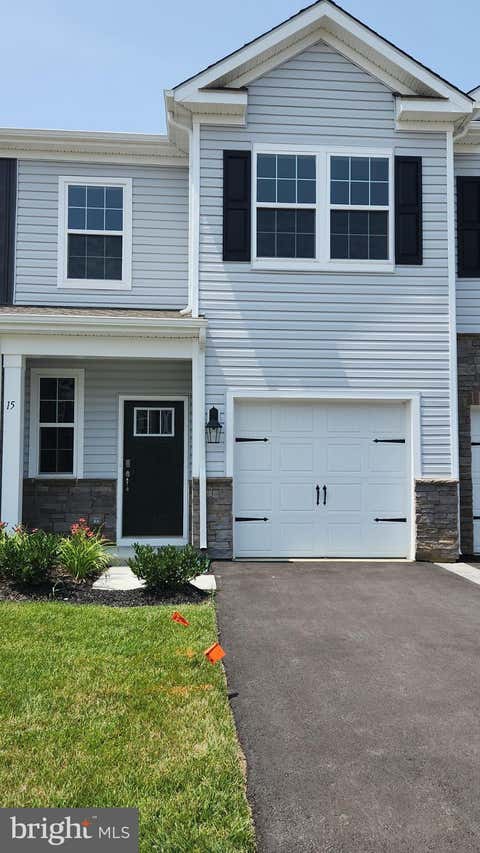 Townhouse For Rent - 15 Nelson's Way<br/> WESTAMPTON, NJ 08060