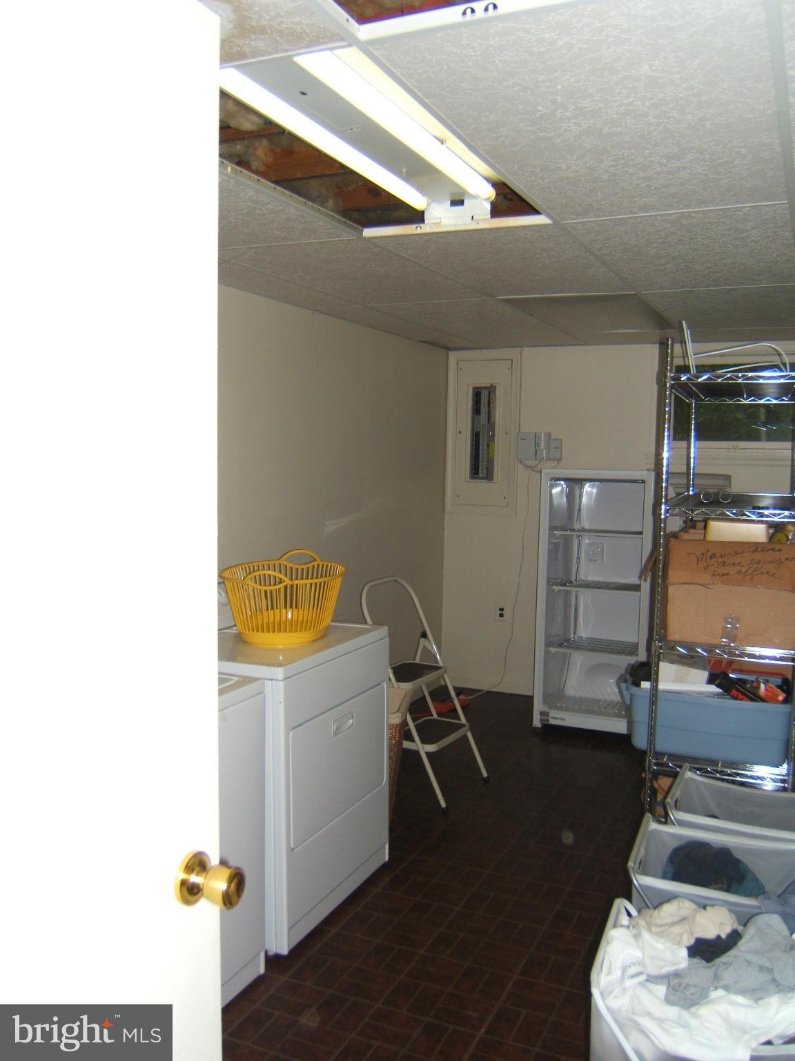 LAKE RIDGE - Residential