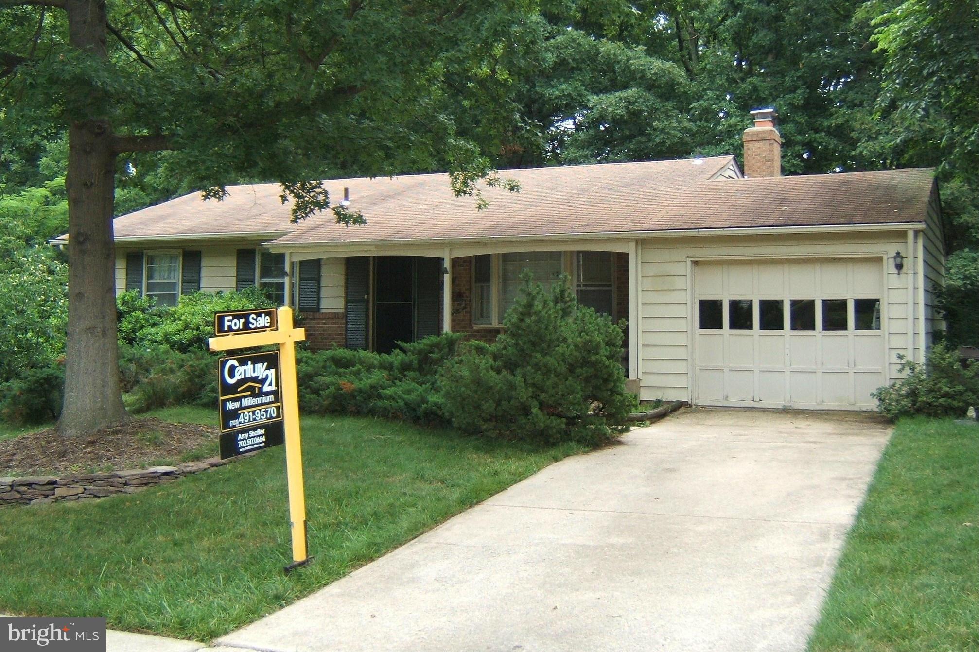 LAKE RIDGE - Residential