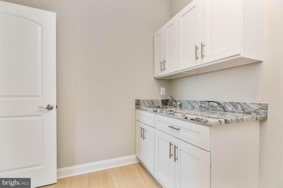 SPRINGFLD FOREST - Residential