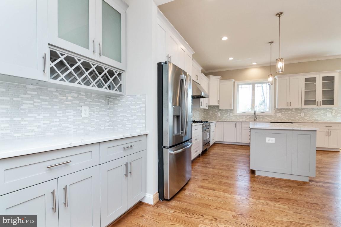 SPRINGFLD FOREST - Residential