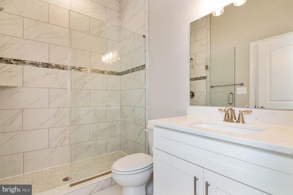 SPRINGFLD FOREST - Residential