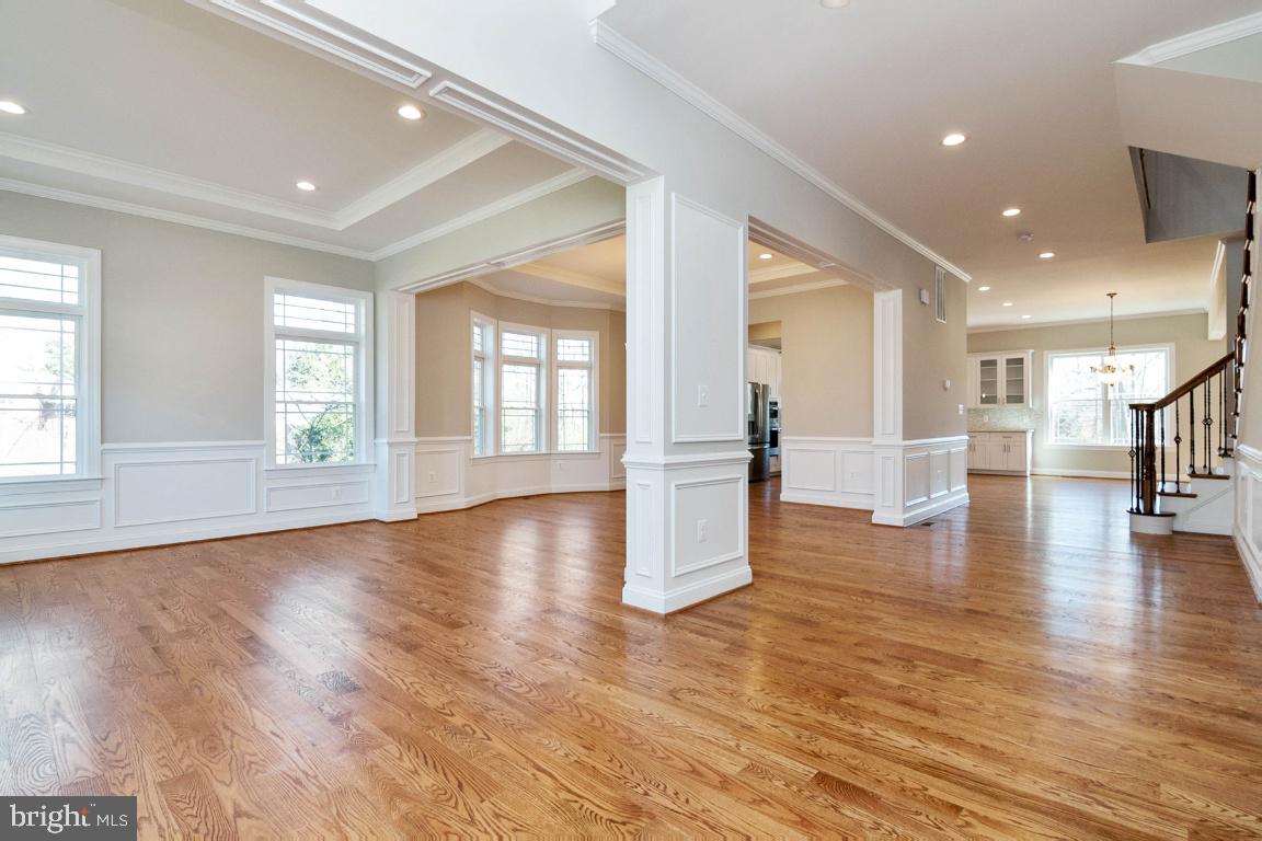 SPRINGFLD FOREST - Residential