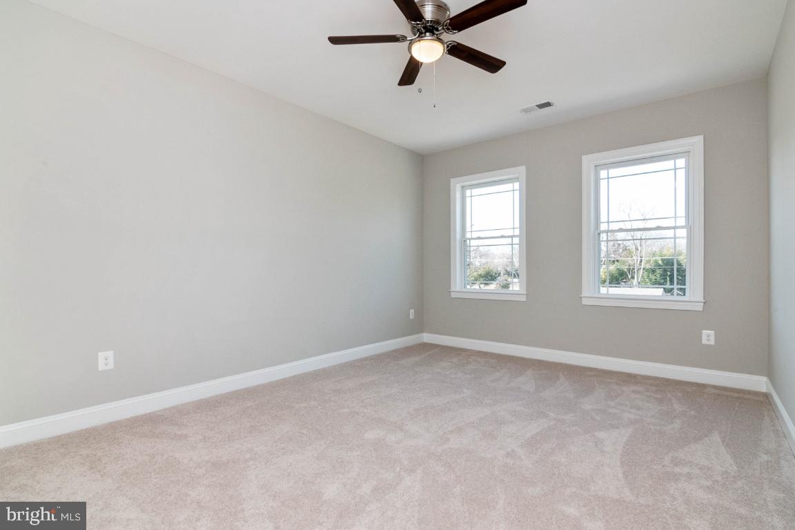 SPRINGFLD FOREST - Residential