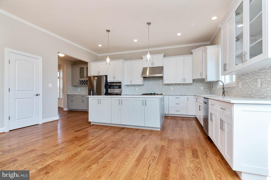 SPRINGFLD FOREST - Residential