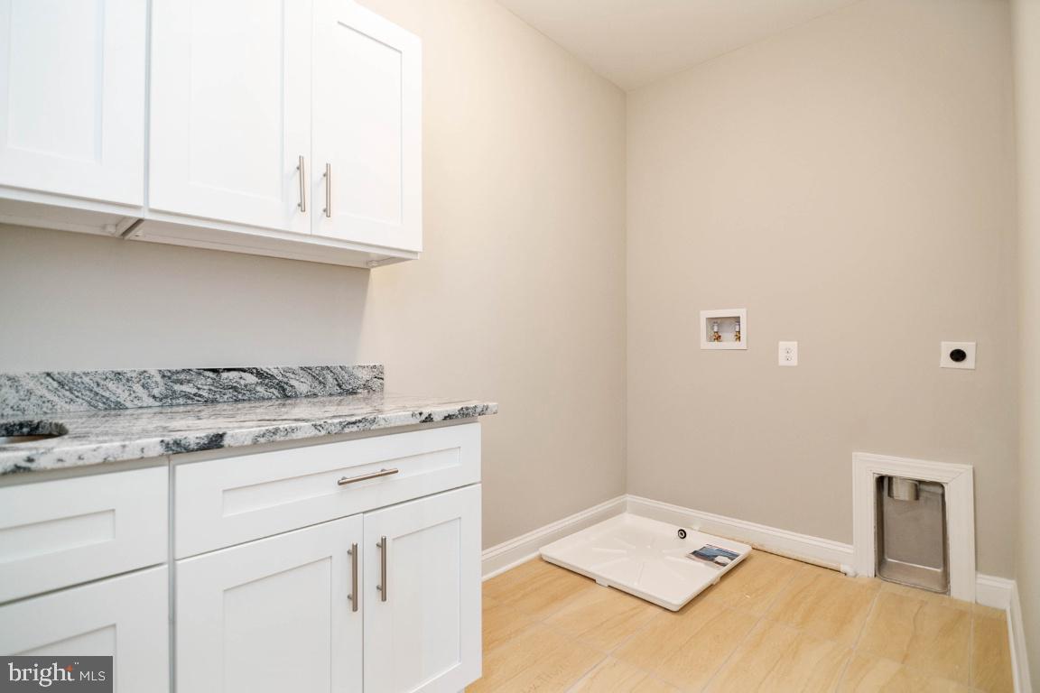 SPRINGFLD FOREST - Residential