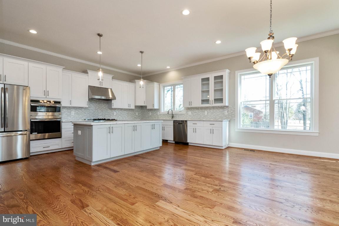 SPRINGFLD FOREST - Residential