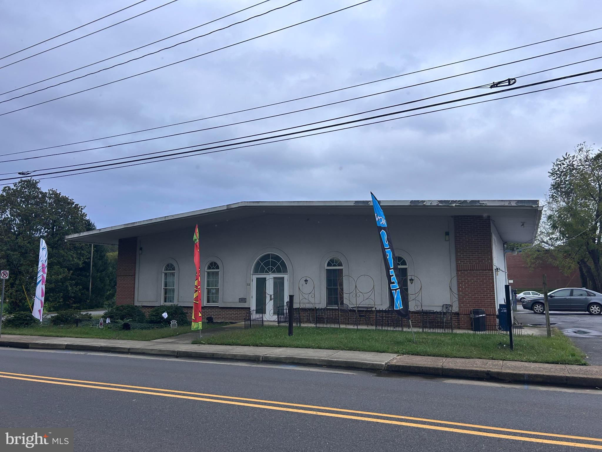 312 N MAIN STREET