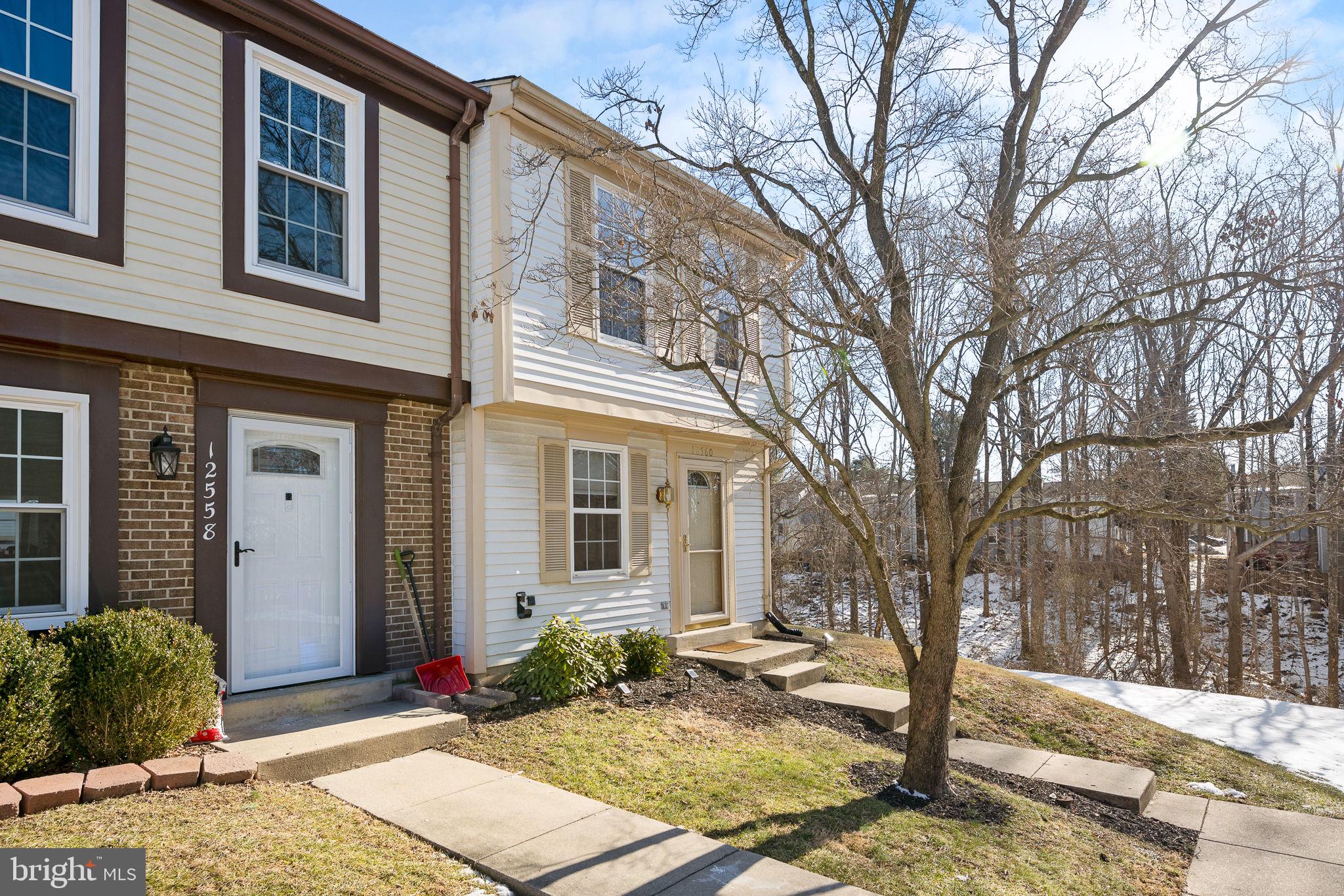 GUNNERS LAKE VILLAGE - Residential