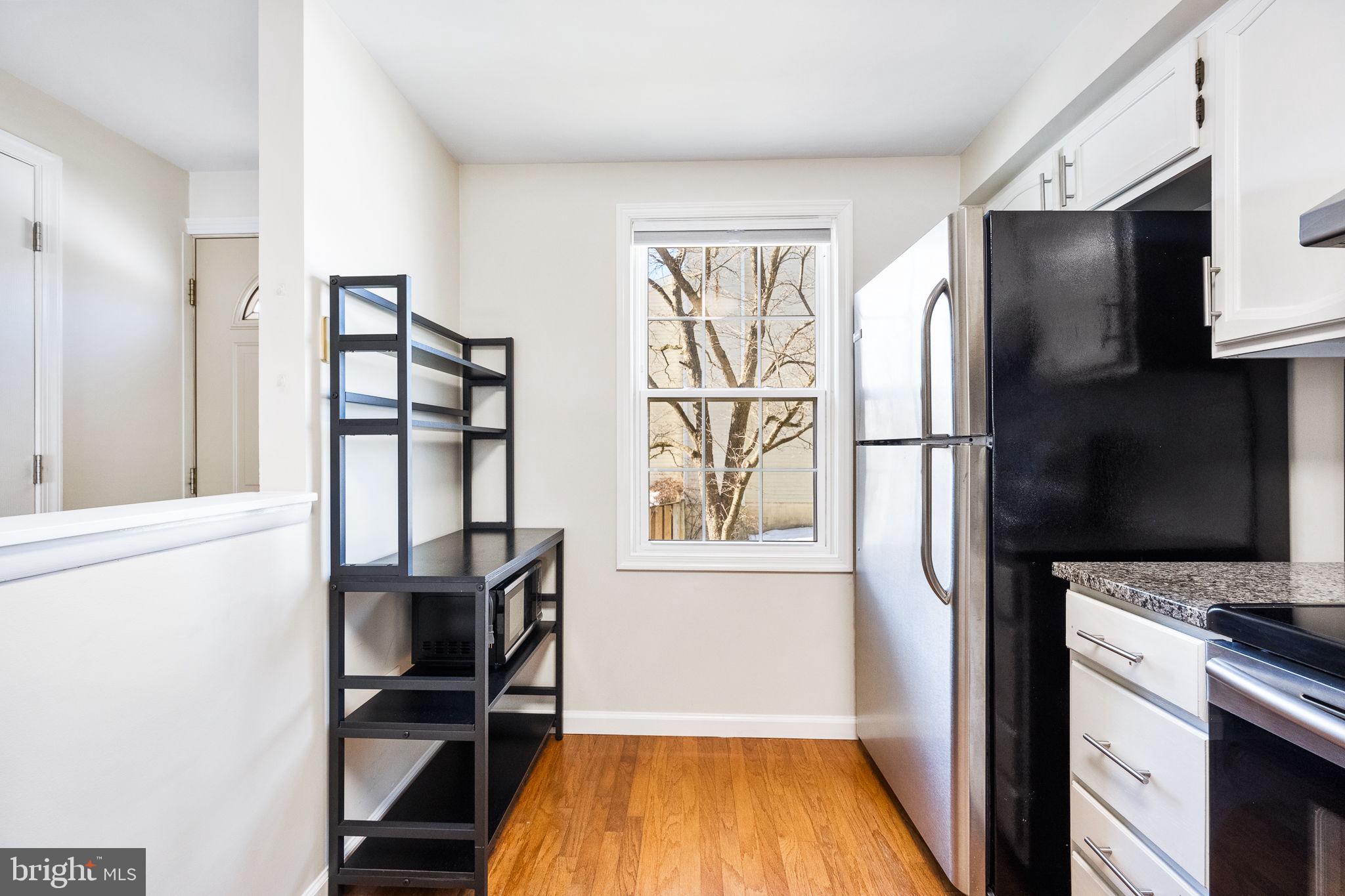 GUNNERS LAKE VILLAGE - Residential