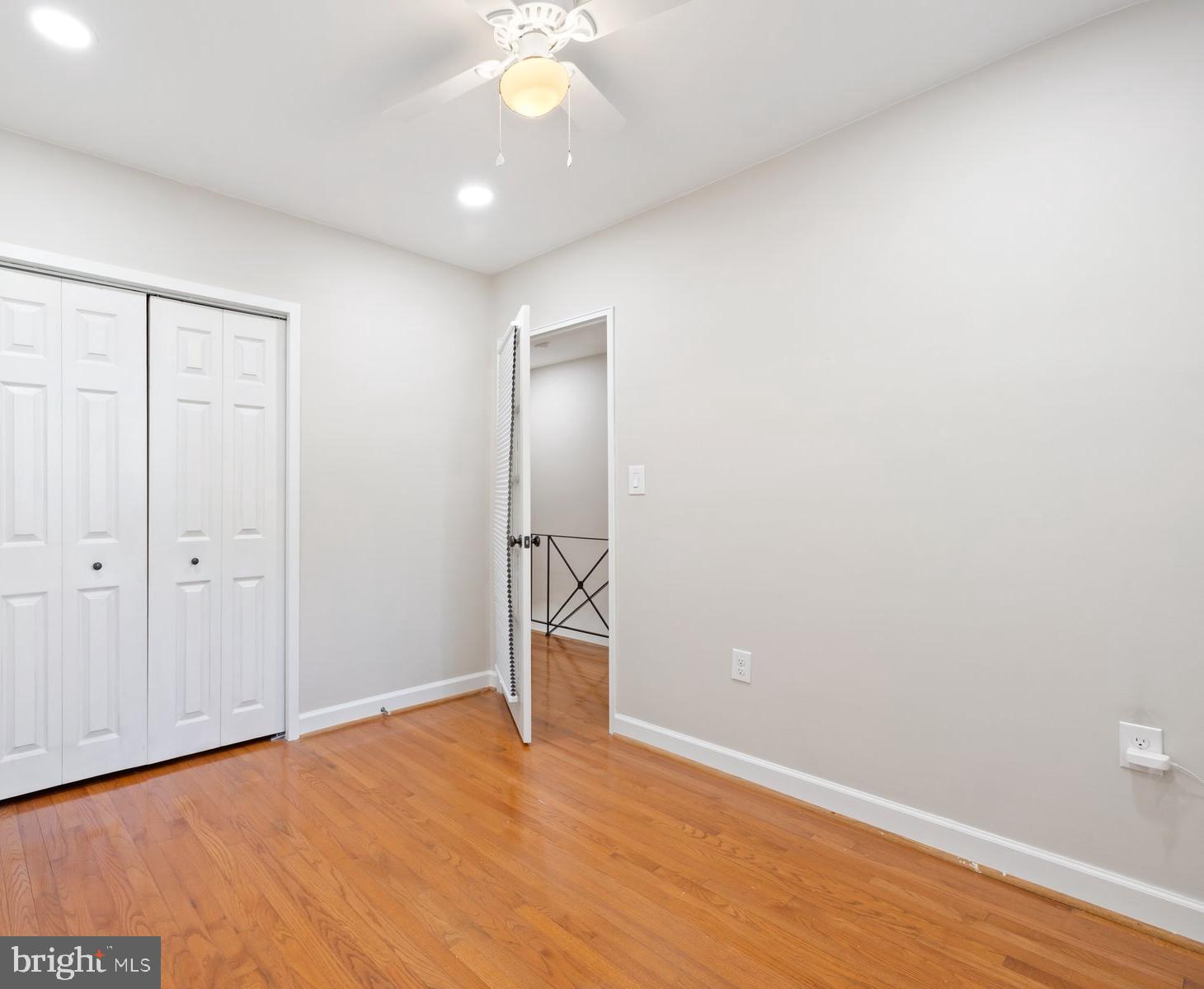 FAIRLINGTON TOWNE - Residential Lease