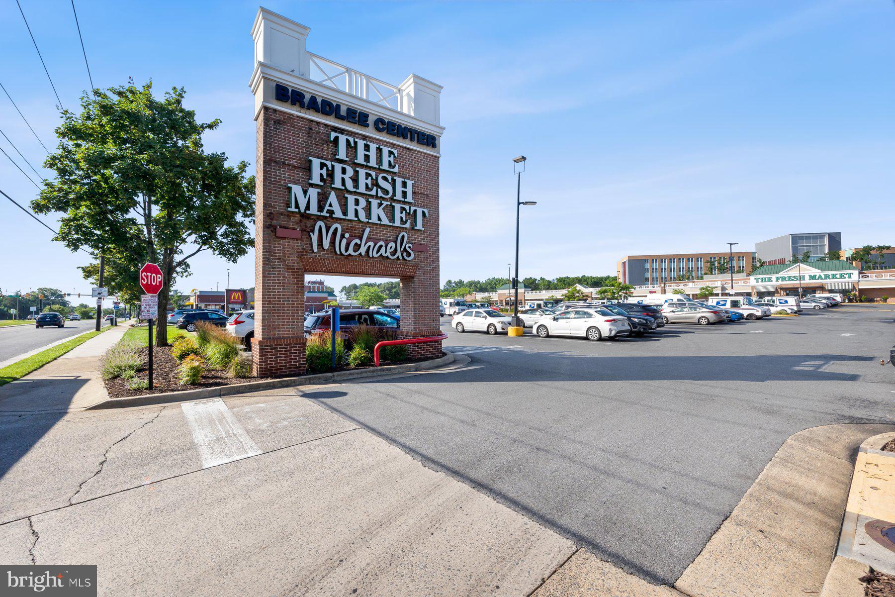 FAIRLINGTON TOWNE - Residential Lease