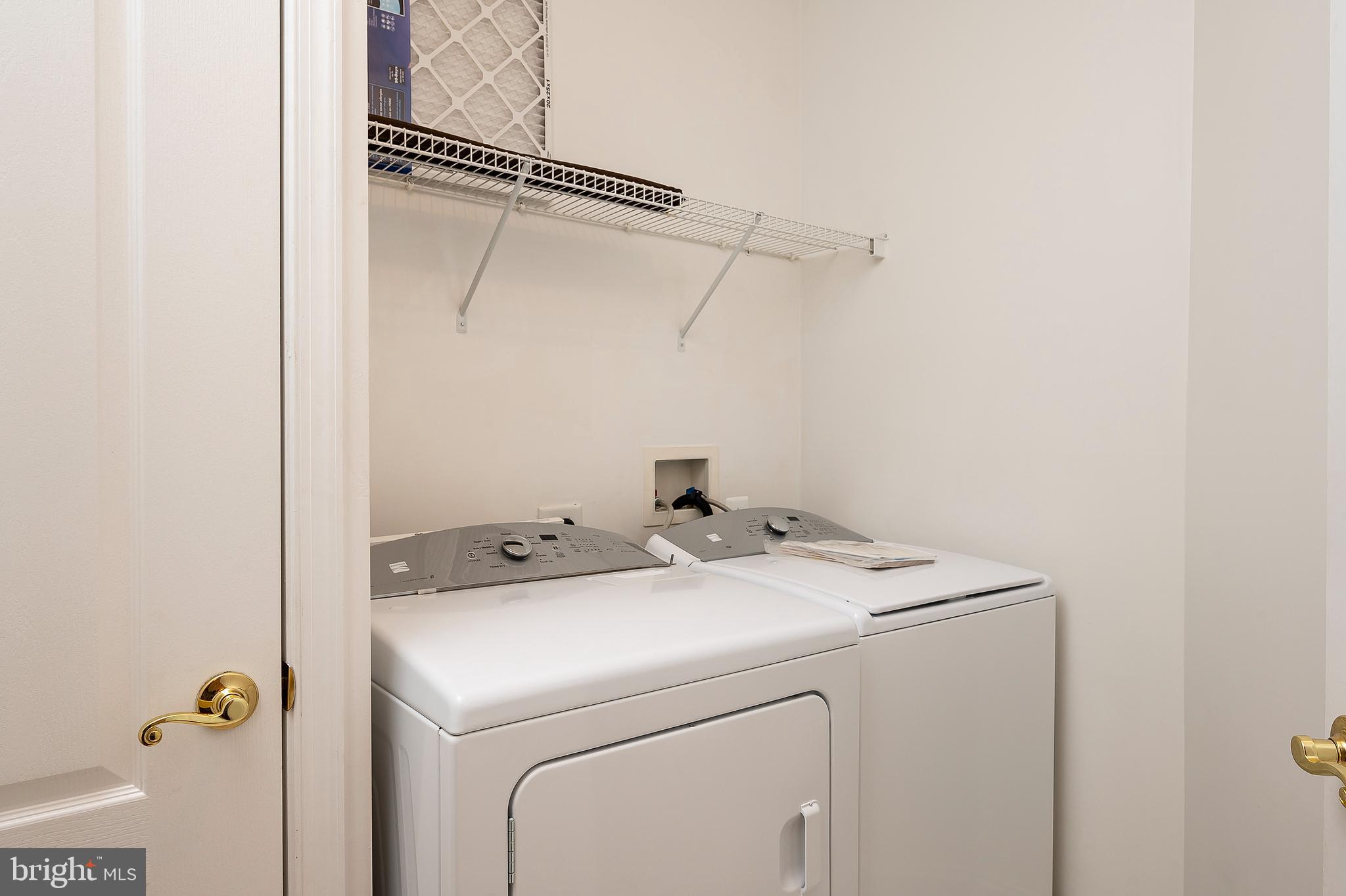 FIELDSTONE - Residential Lease