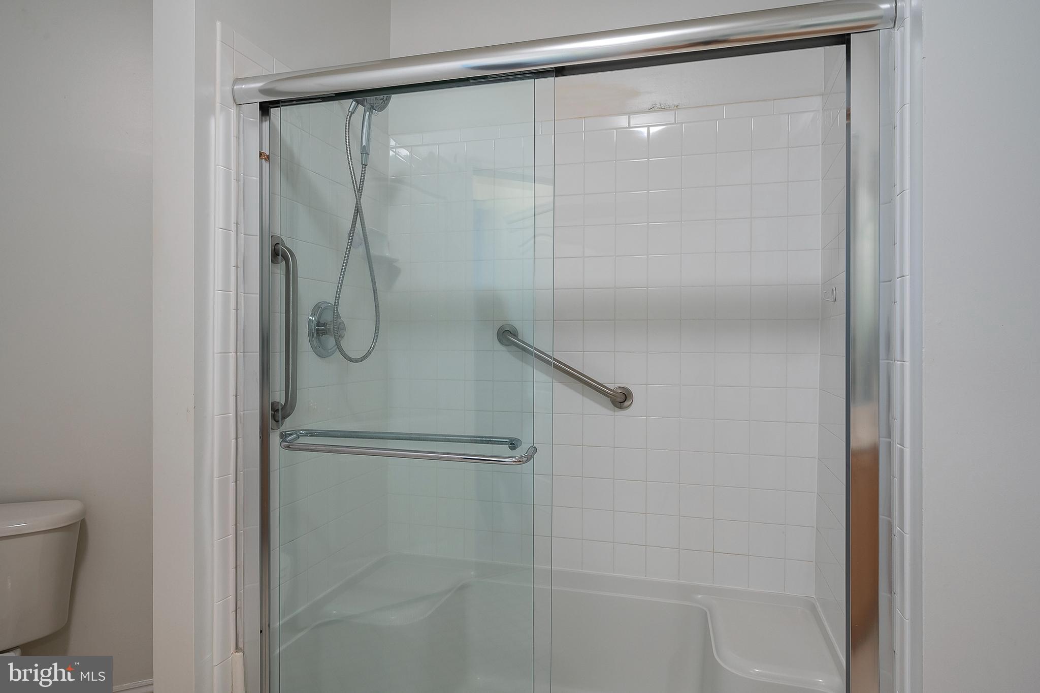 FIELDSTONE - Residential Lease