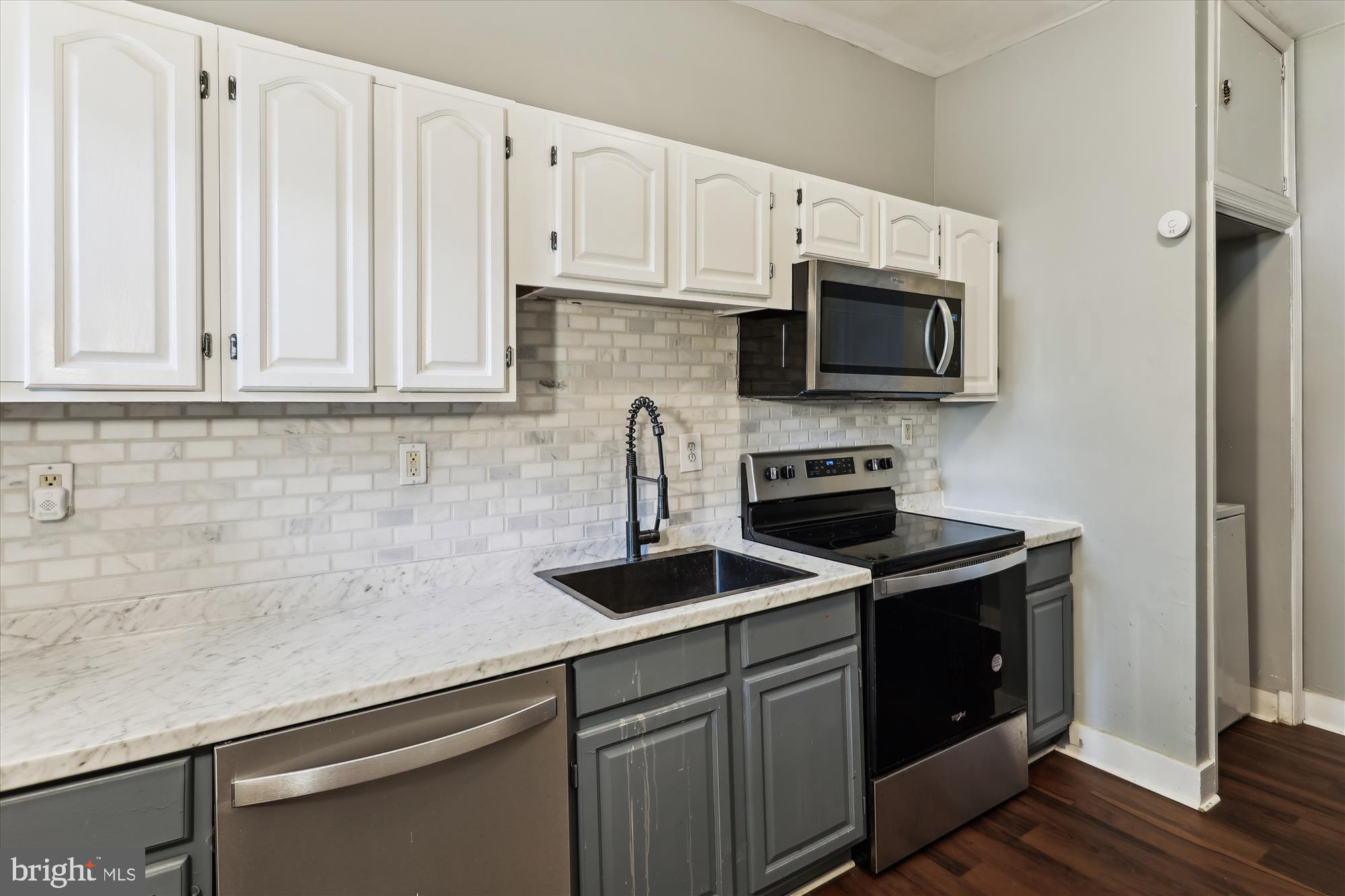 RESERVOIR HILL - Residential