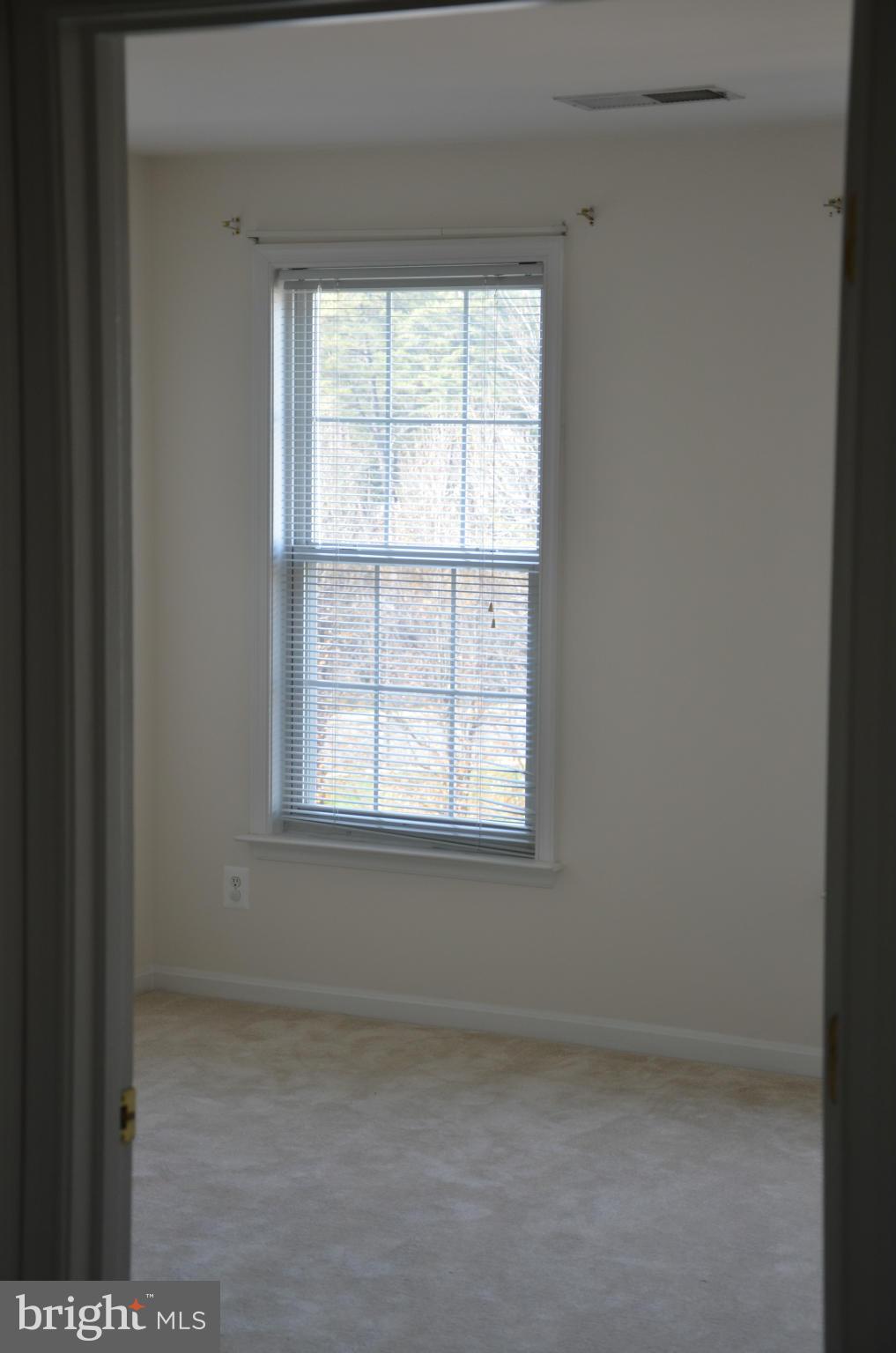 OAKMILL - Residential