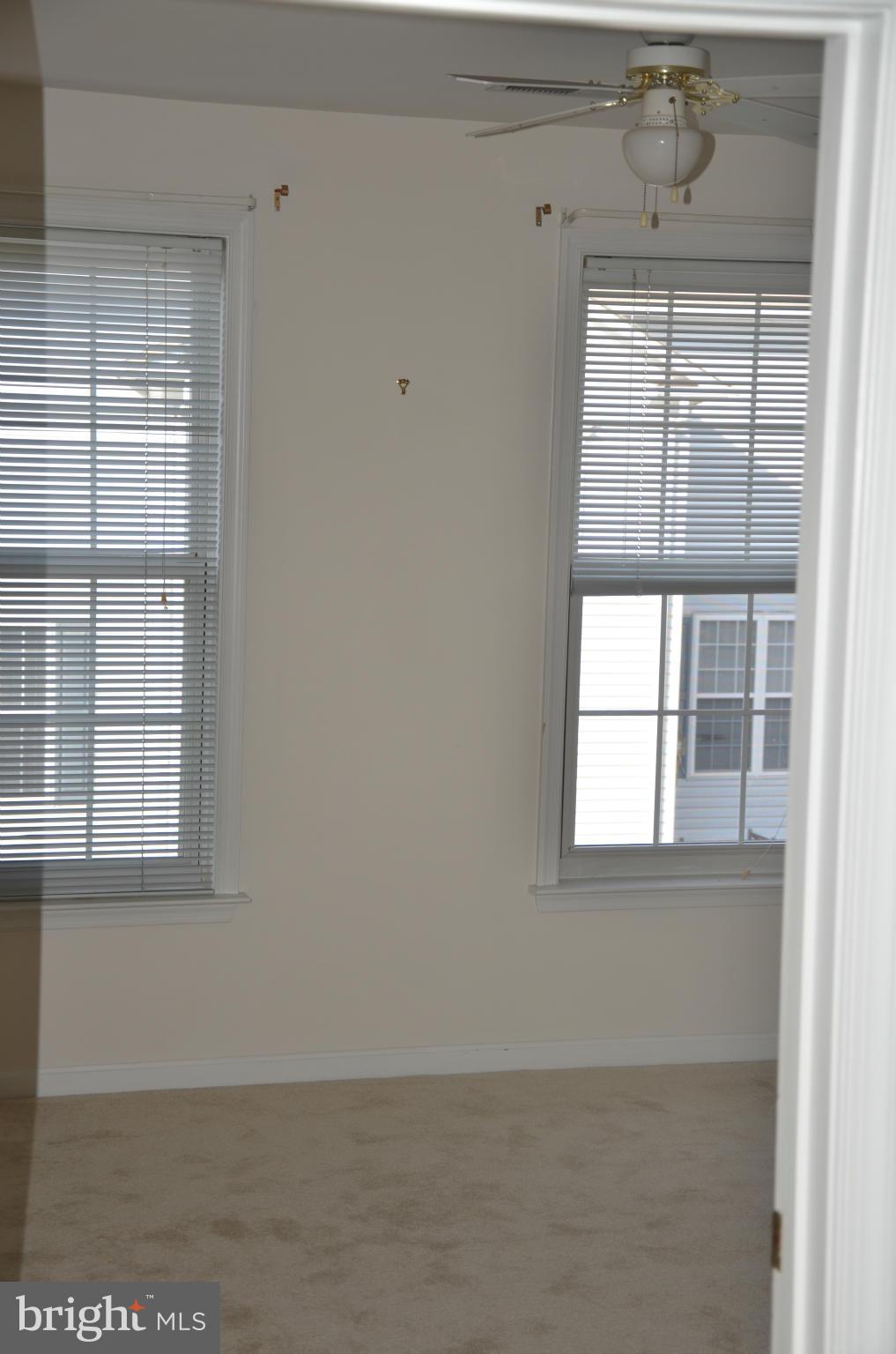 OAKMILL - Residential