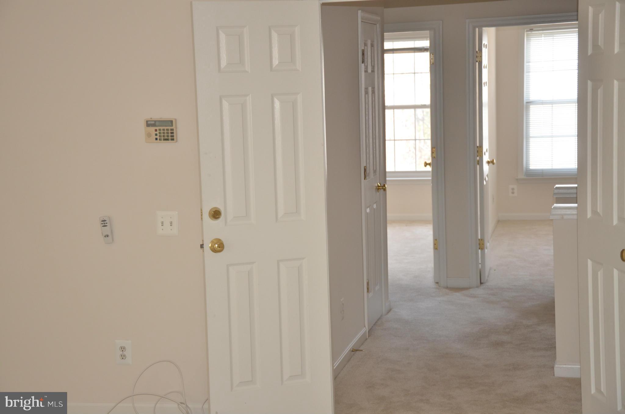 OAKMILL - Residential