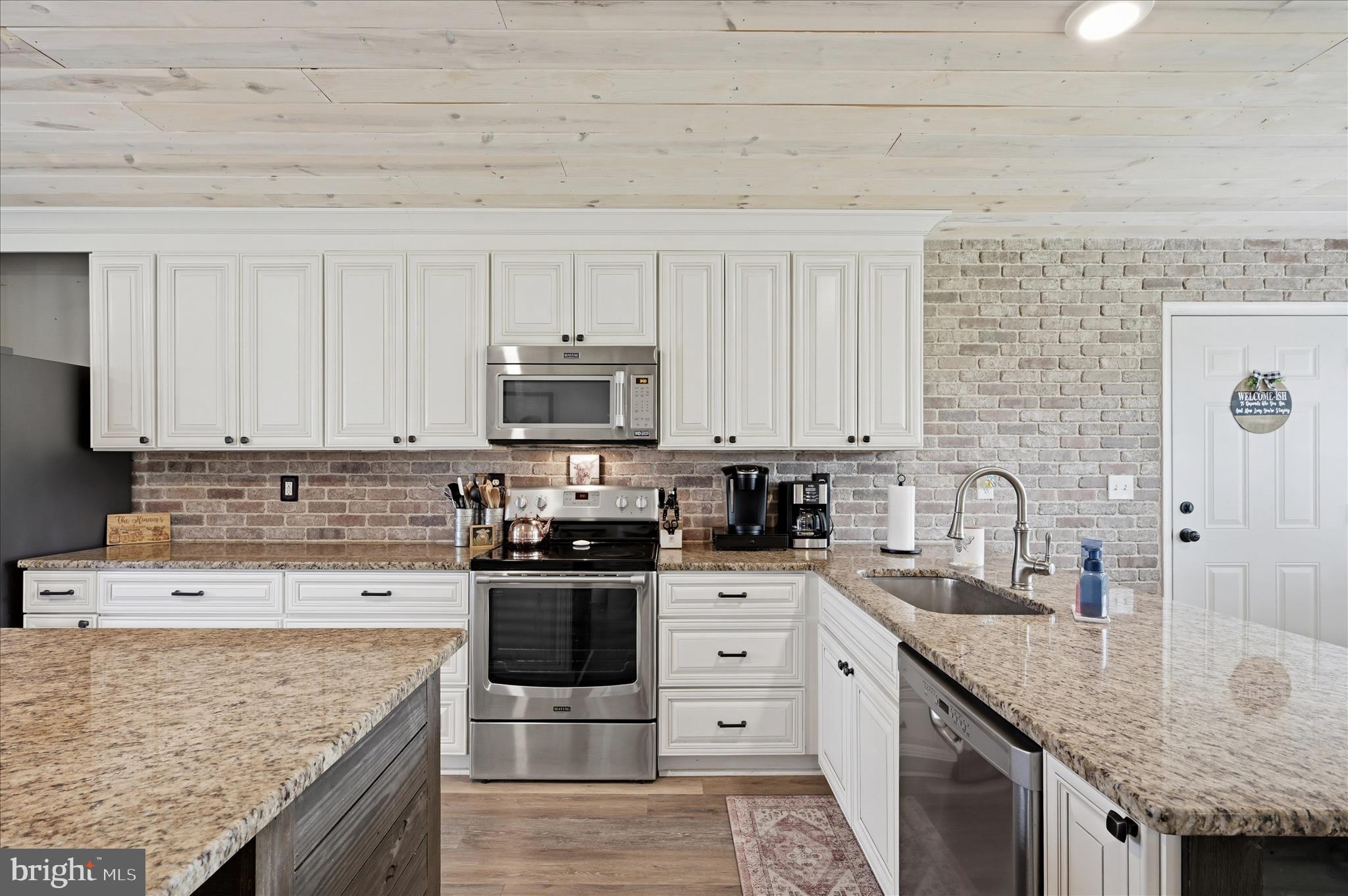 CHERRY HILL - Residential