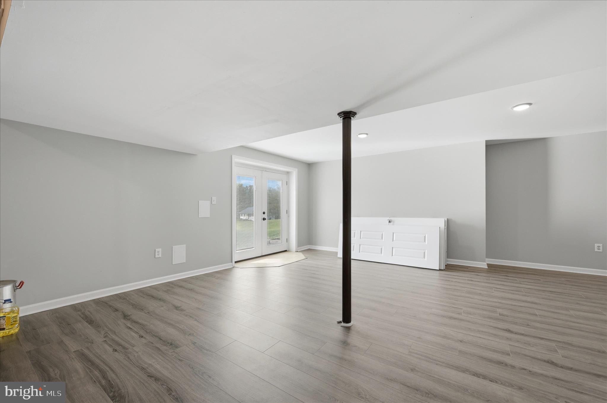 CHERRY HILL - Residential