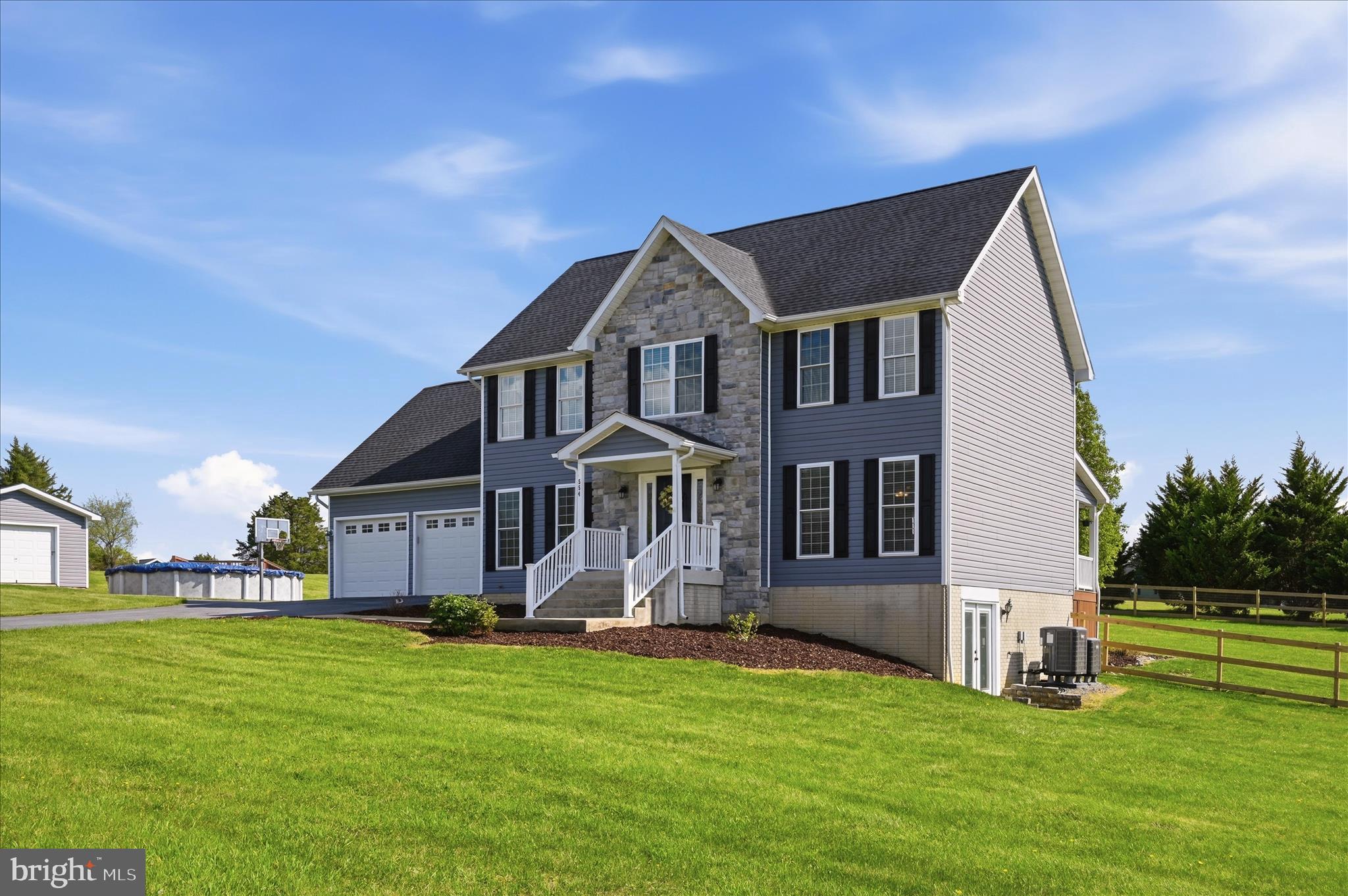 CHERRY HILL - Residential