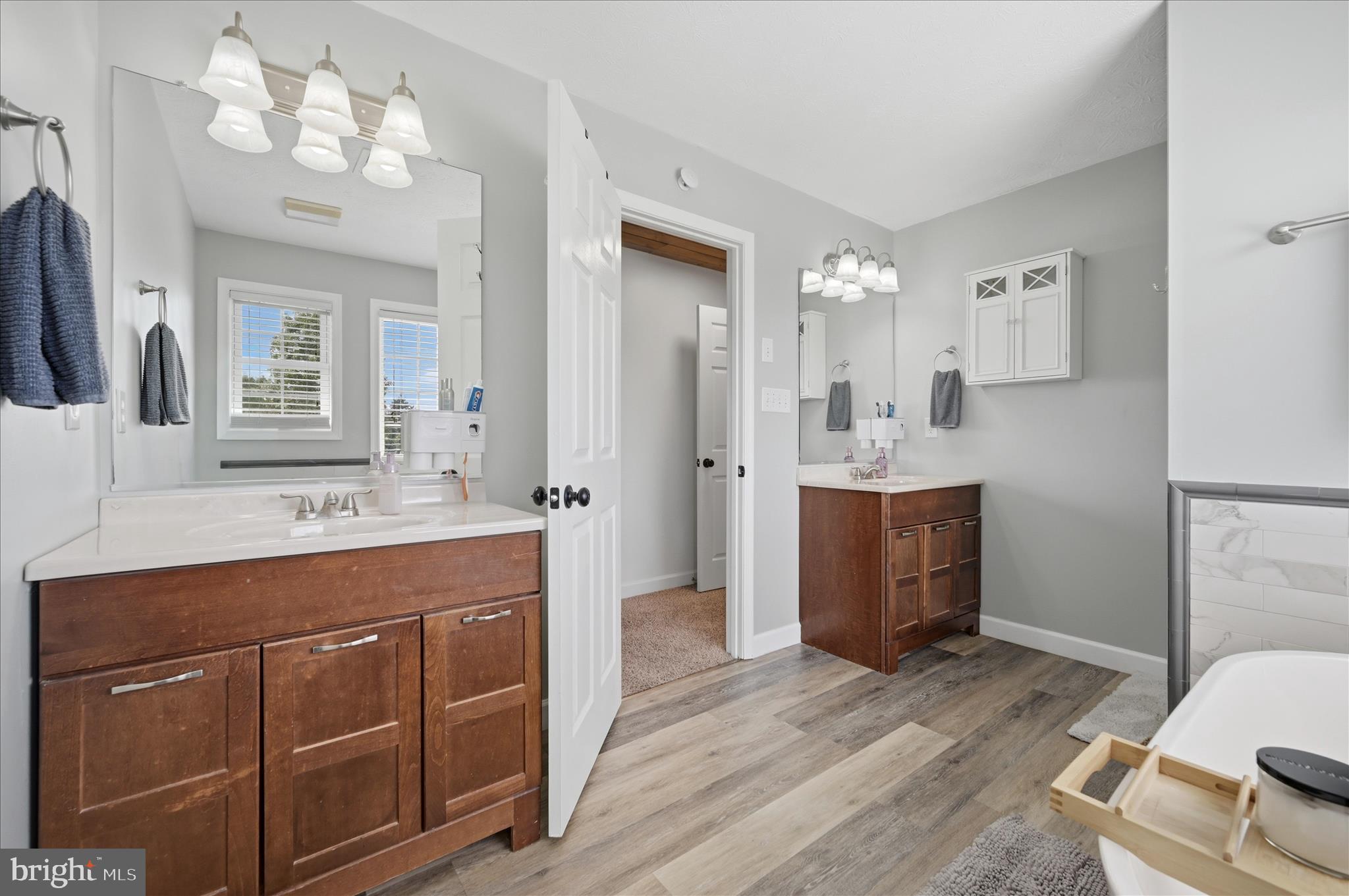 CHERRY HILL - Residential