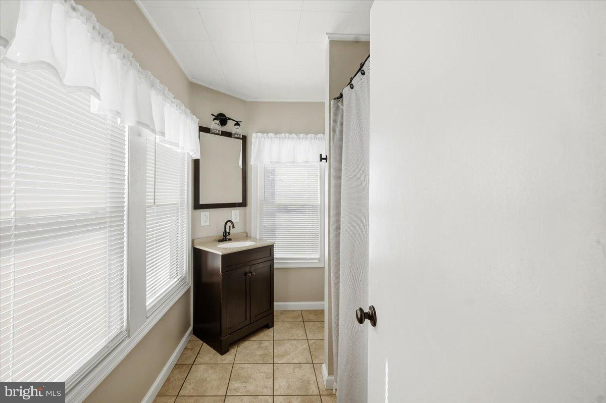 FAIRGROUND HEIGHTS - Residential