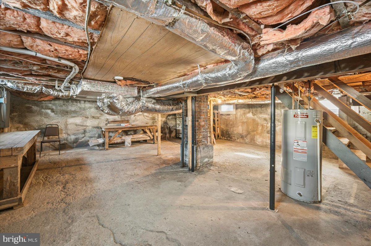 FAIRGROUND HEIGHTS - Residential