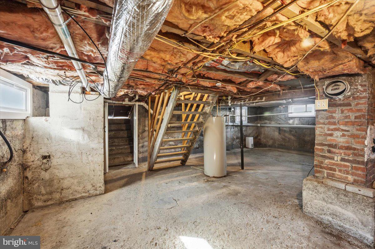 FAIRGROUND HEIGHTS - Residential