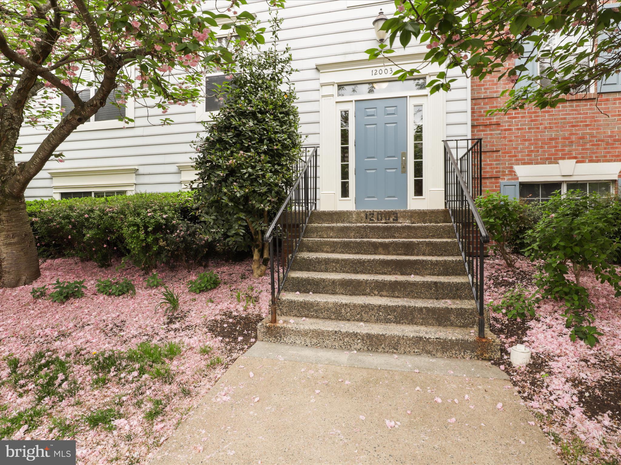 HEIGHTS AT PENDERBROOK - Residential Lease