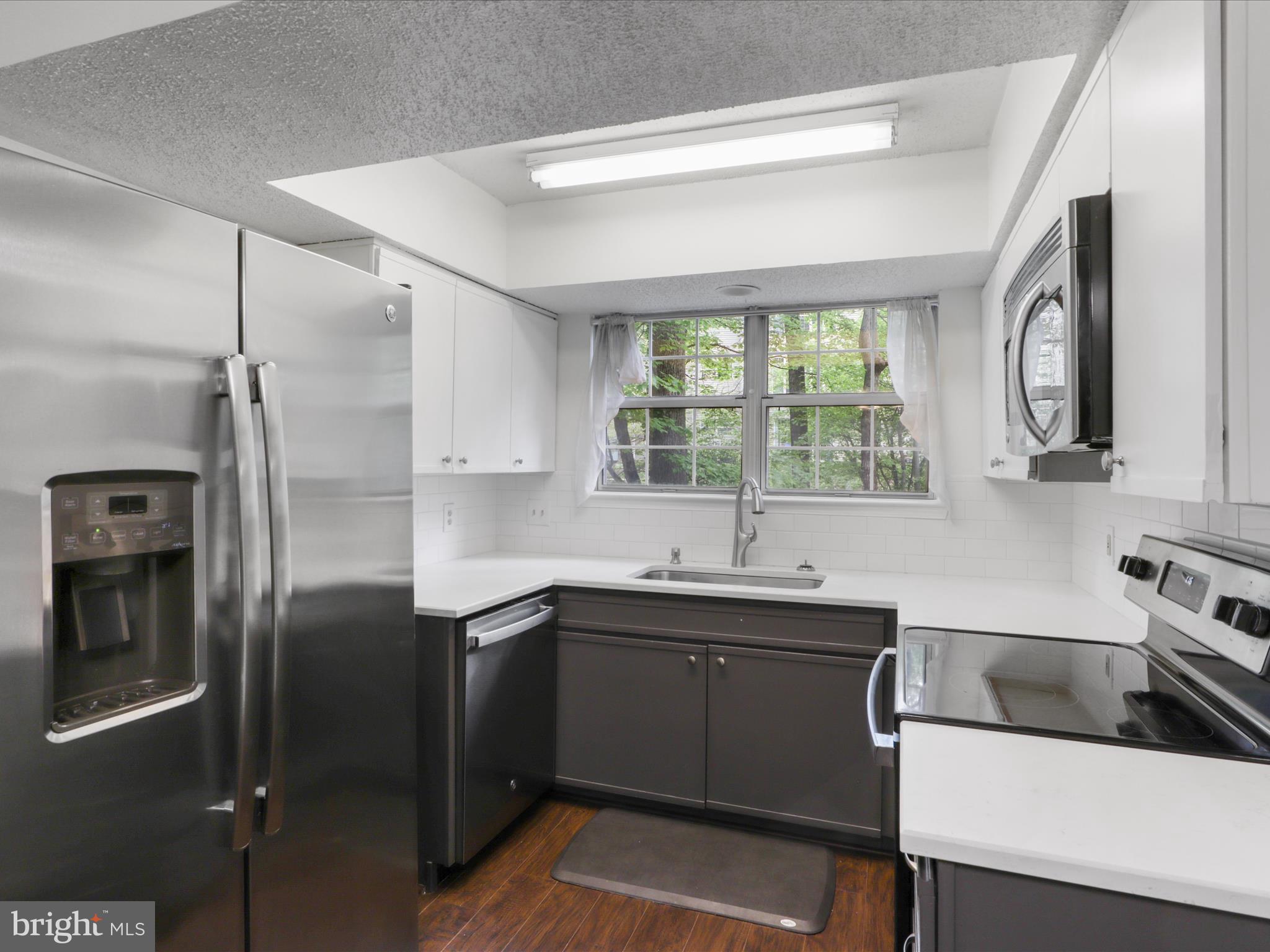 HEIGHTS AT PENDERBROOK - Residential Lease