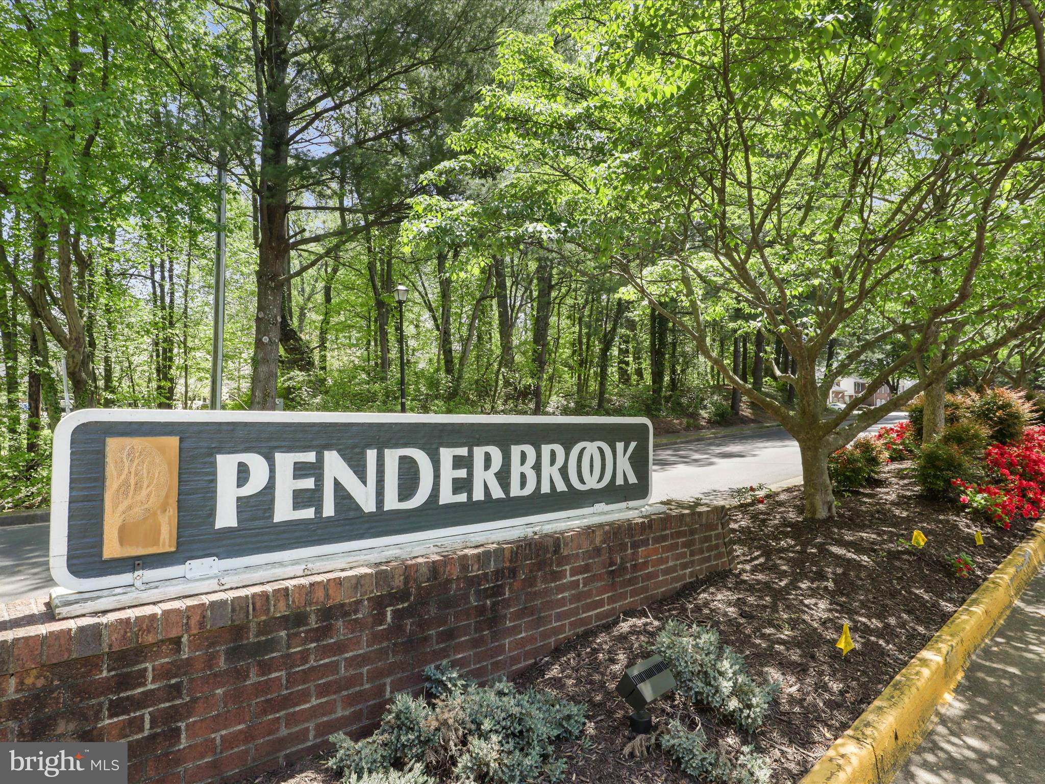 HEIGHTS AT PENDERBROOK - Residential Lease