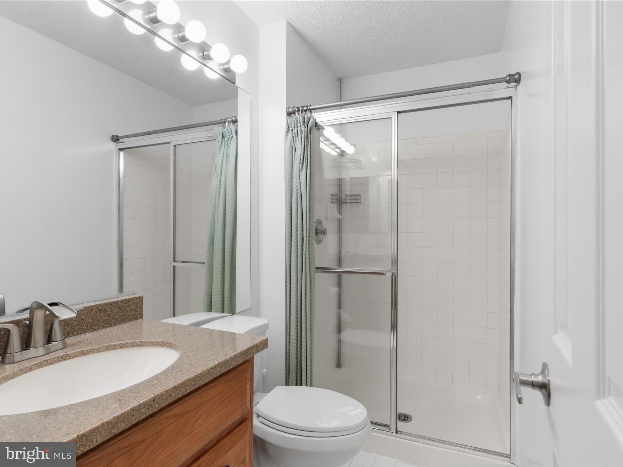 HEIGHTS AT PENDERBROOK - Residential Lease